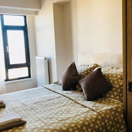 Comfortable Modern 5_star *